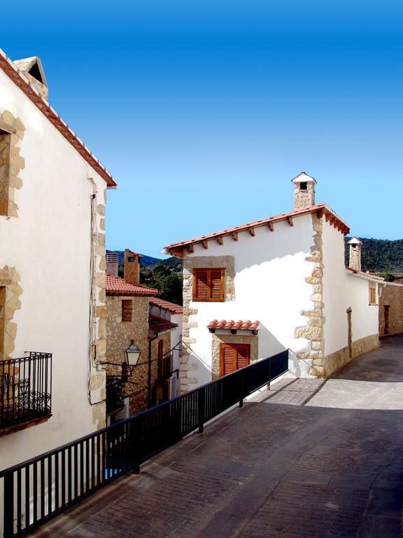 Hotel La Tinensa La Pobla de Benifassà  Exterior foto